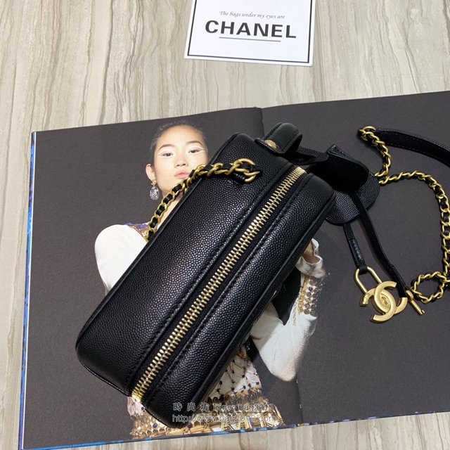Chanel女包 2019秋季專櫃同步 最新款豎版化妝包 香奈兒復古盒子 香奈爾牛皮斜挎包  djc2899